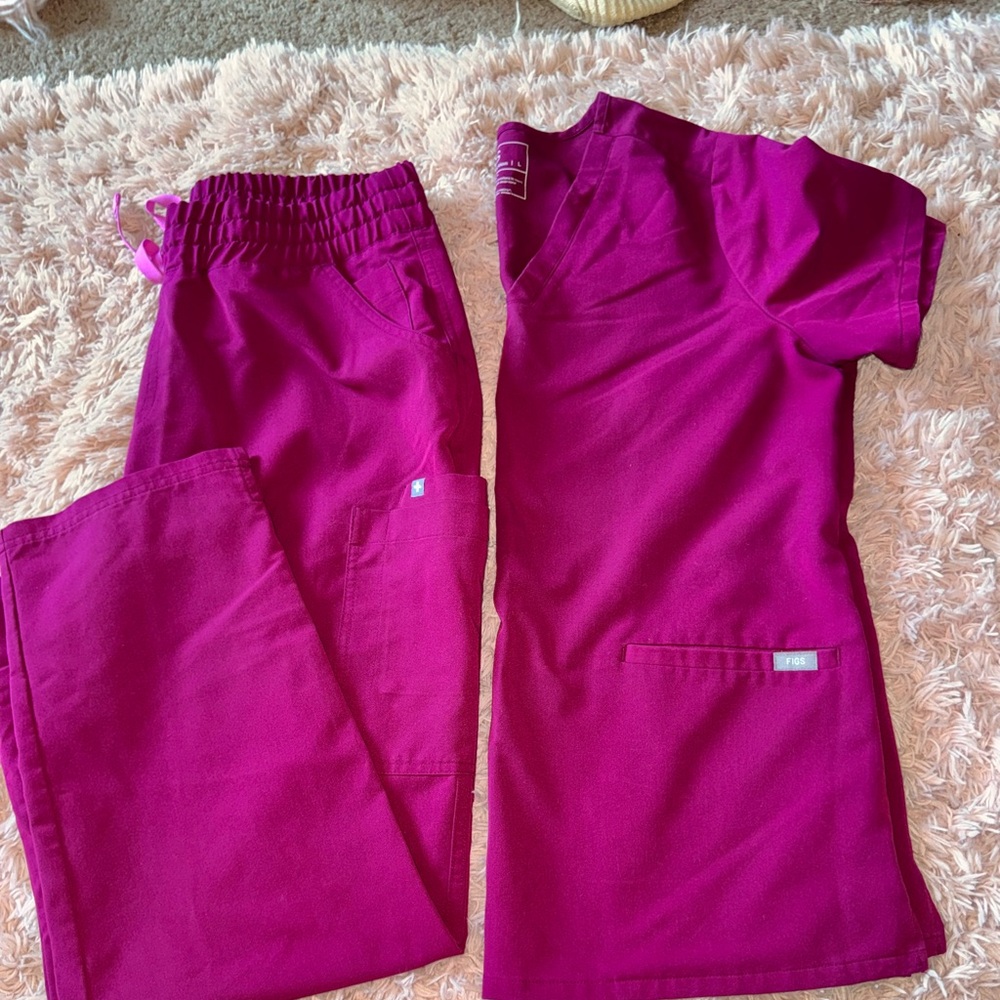 Figs scrub set